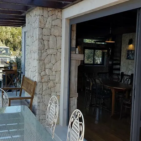 Hotel The Fabris - Country Lumbarda