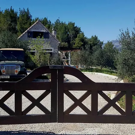 The Fabris - Country